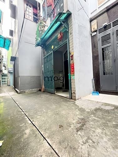 Bán Nhà 3 Tầng - Ngay Chợ Vườn Chuối - Nguyễn Thượng Hiền - Q3