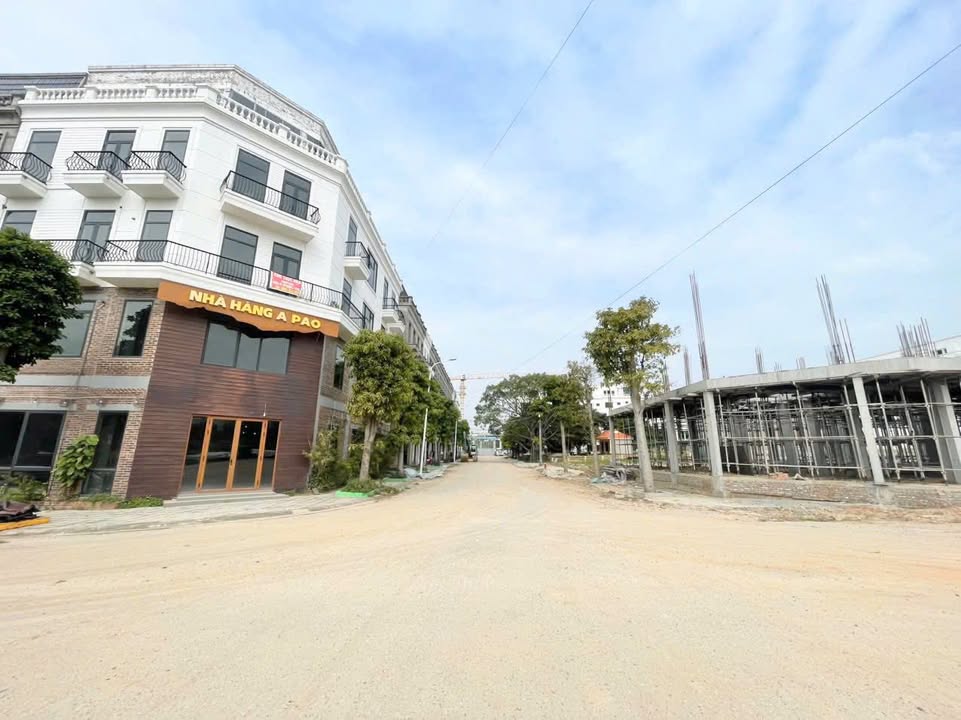 Đất nền Khu Dịch Vụ Hán Lữ Khai Quang 102m² giá 3.9 tỷ - Cơ hội đầu tư hiếm có!