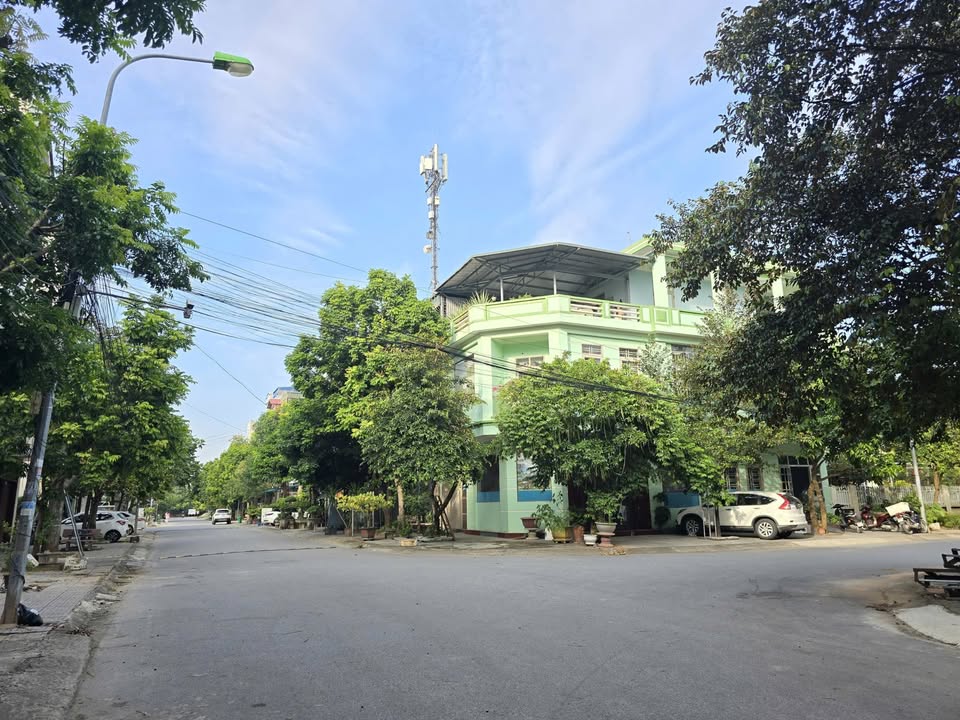 Nhà 3 tầng đẹp tại phường Đông Vệ, Thanh Hóa 60m² giá 5 tỷ - Chính chủ bán gấp!