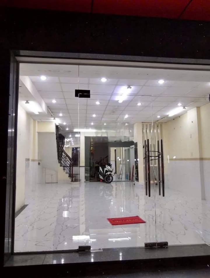 Nhà cho thuê đường Âu Cơ, phường Phú Trung, quận Tân Phú - Diện tích 55m², giá thỏa thuận hợp lý!