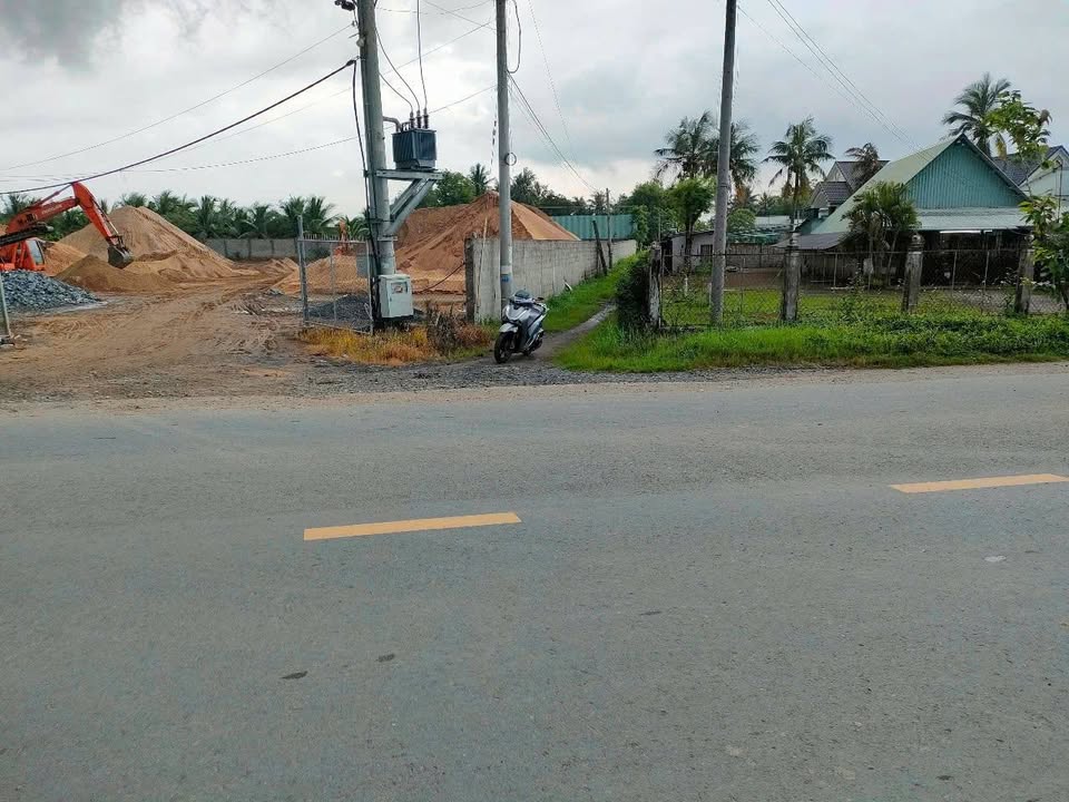 Đất nền ấp Thạnh Phú, Gò Công Tây 124m² giá chỉ 250 triệu - Sổ hồng công chứng ngay!