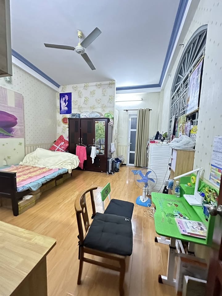 Nhà mặt tiền Bàu Bàng, Tân Bình 162m² giá chỉ 22 tỷ - Cơ hội đầu tư hấp dẫn!