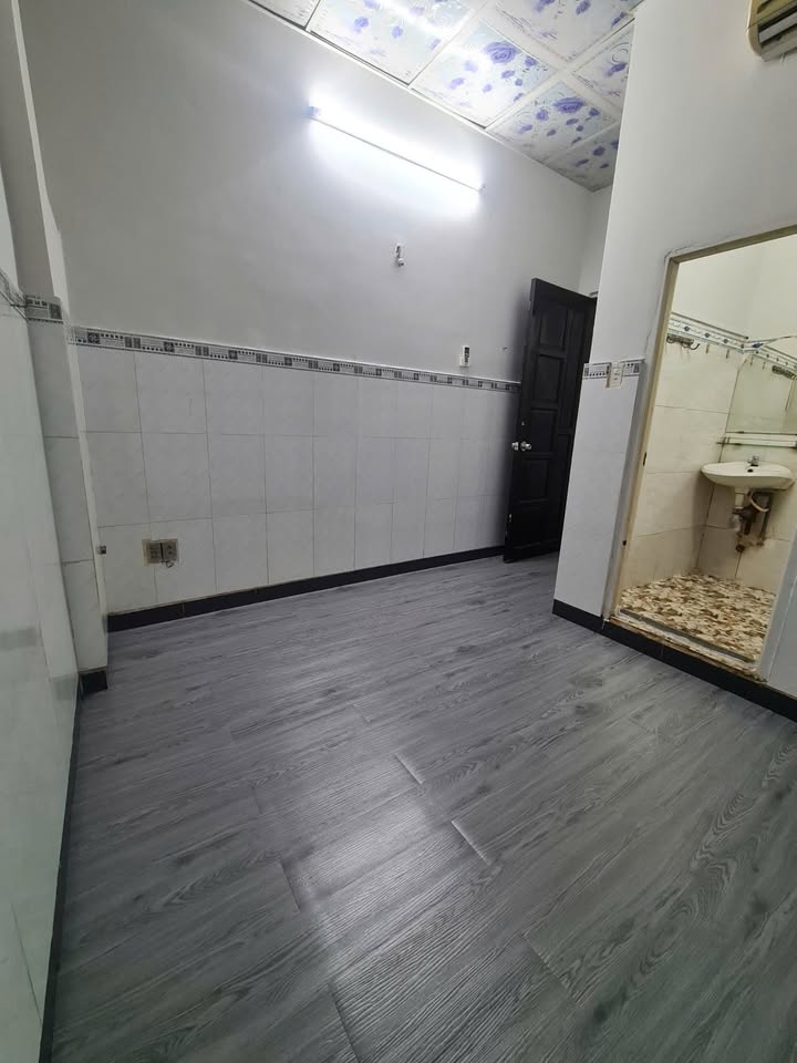 Nhà trọ cho thuê tại Huỳnh Tấn Phát, Quận 7 - Giá chỉ từ 2,7 triệu/tháng!