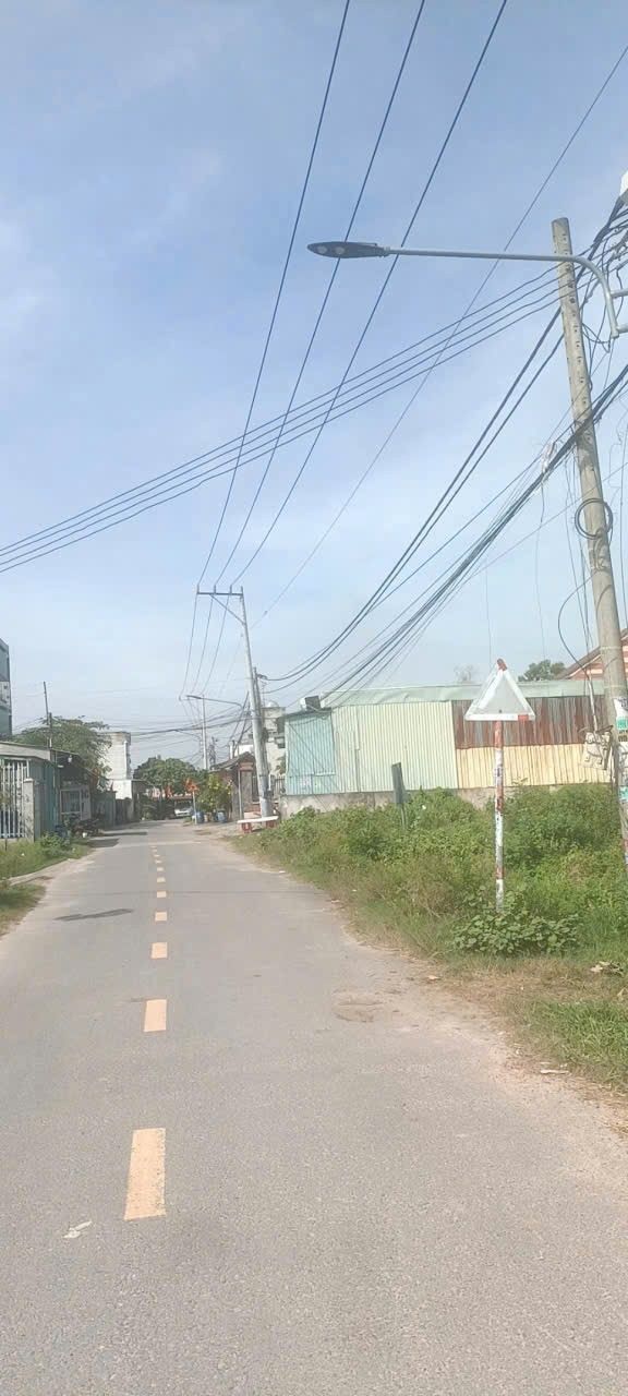 Đất nền Tân Vĩnh Hiệp, Tân Uyên 100m² giá 2.199 tỷ - Sổ đỏ chính chủ, thổ cư 100%!