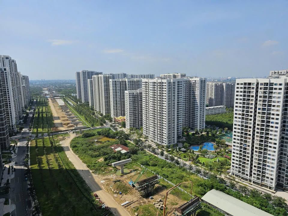 Căn hộ Vinhomes Grand Park Thủ Đức 67m² giá 7.5 triệu - Tầng cao view thoáng mát!