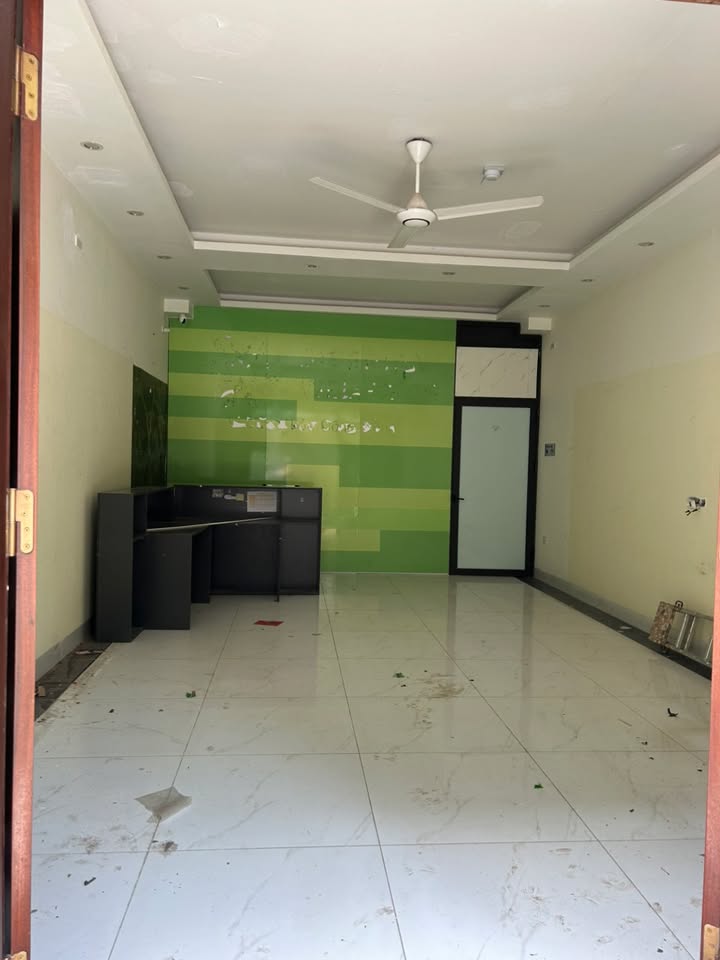 Cho thuê mặt bằng tầng 1 khu Đô Nghĩa 45m² giá 5.5 triệu - Đường thông thoáng, phù hợp kinh doanh!