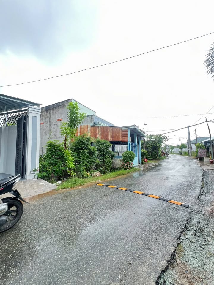 Bán nhà phố Lộc Trung, Mỹ Lộc 92m² giá 2.75 tỷ - Phù hợp kinh doanh ngay!