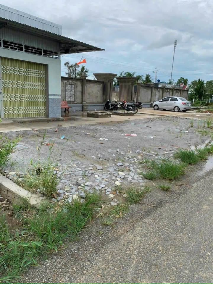 Đất nền xã Nguyễn Phích, U Minh 3870m² - Pháp lý sổ hồng chính chủ, vị trí kinh doanh sầm uất!