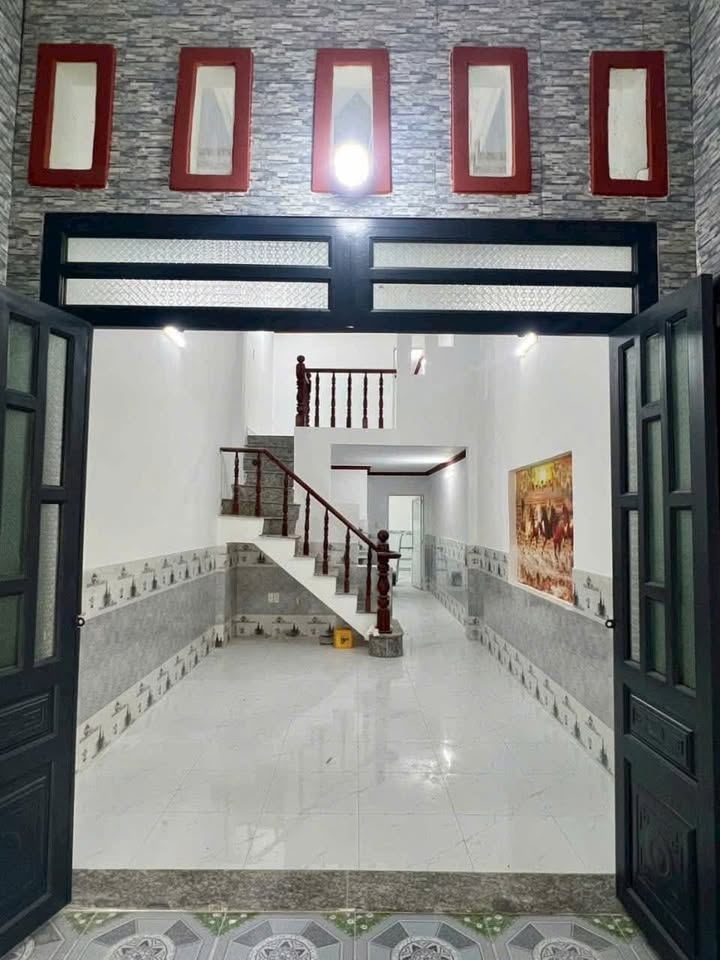 Nhà Tân Phước Khánh 53m² giá 980 triệu - Vị trí đắc địa gần chợ