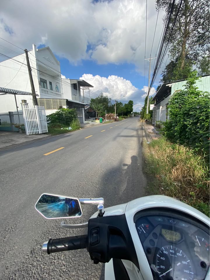 Nhà bán đường Tân Việt Hoà, Cao Lãnh 158m² giá 2 tỷ - Kinh doanh sầm uất!