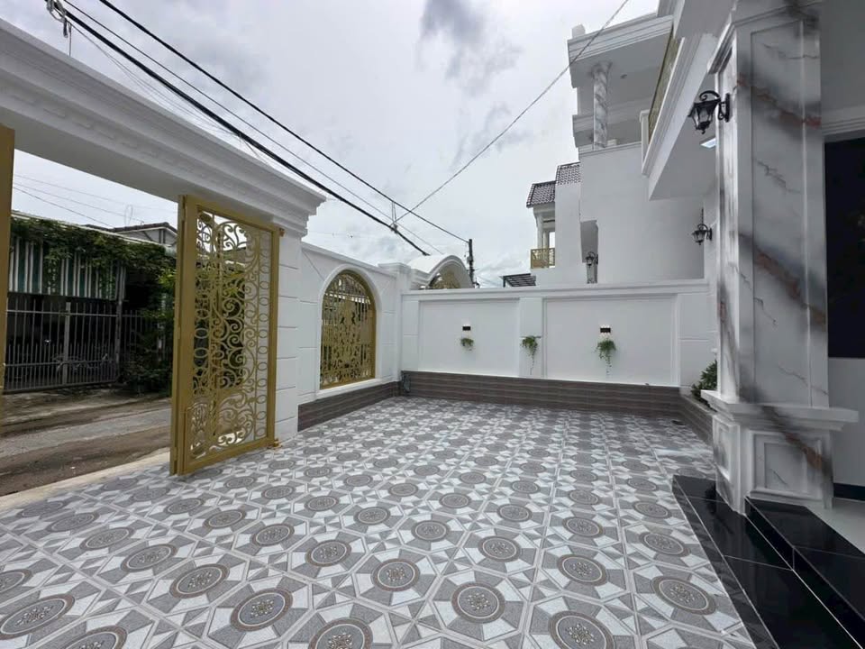 Nhà lầu đúc 3 phòng ngủ tại Khu phố Hiệp Lễ, Tây Ninh 144m² giá 3.8 tỷ - Dọn vào ở ngay!