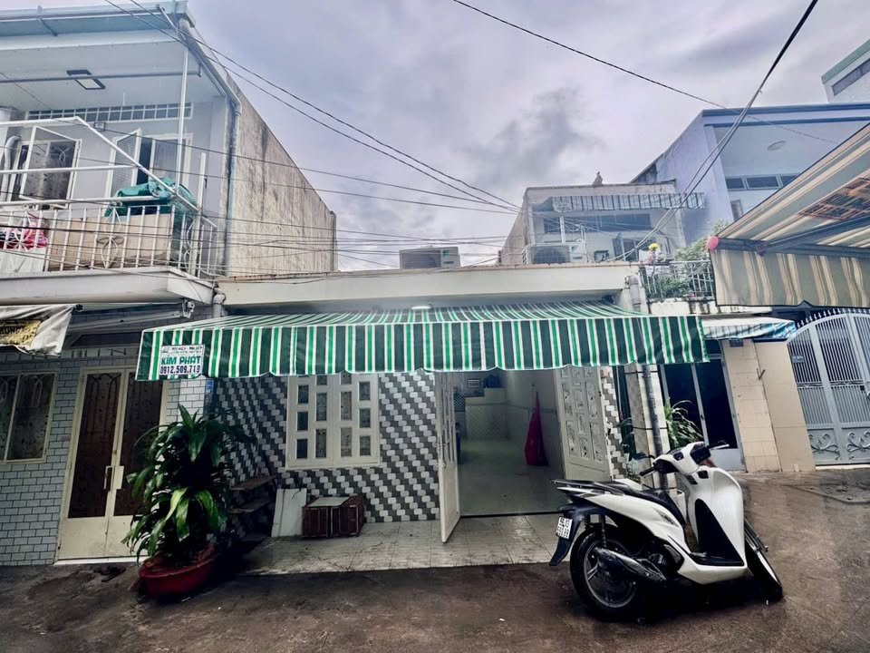 Cho thuê nhà nguyên căn hẻm 103, đường số 2, Gò Vấp 2PN giá 8.5 triệu - Phù hợp cho gia đình và kinh doanh!