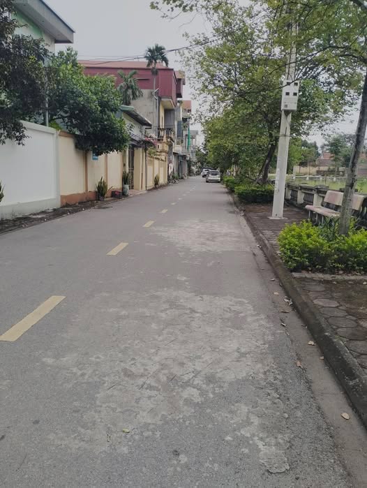 Đất Trâu Quỳ, Gia Lâm 63m² giá 6 tỷ - Nở hậu, ô tô qua nhà!