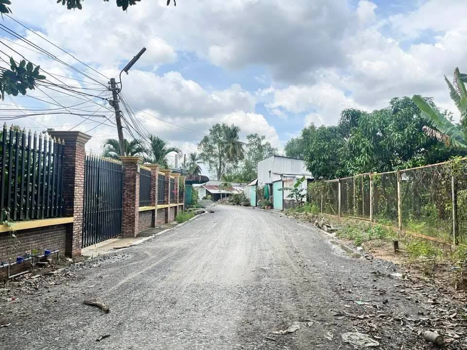 Đất thổ cư 2 mặt tiền tại Cái Răng 169.6m² giá 1.39 tỷ - Cơ hội đầu tư tuyệt vời!