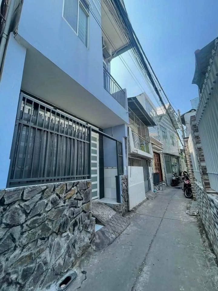 Nhà trệt lầu cho thuê tại hẻm Lê Anh Xuân, Ninh Kiều, Cần Thơ 50m² - Giá chỉ 3 triệu/tháng!