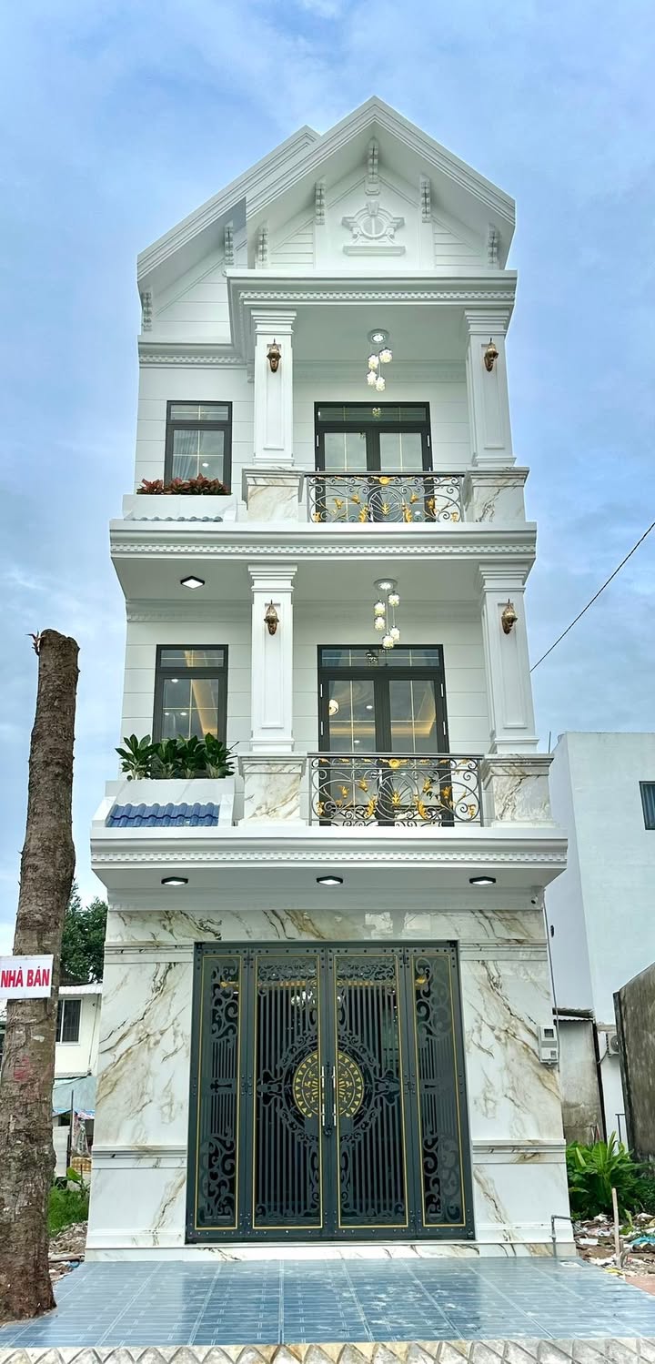 Nhà phố 3 tầng đường D4, Cái Răng 80m² giá 5.95 tỷ - Nhà mới 100% full nội thất