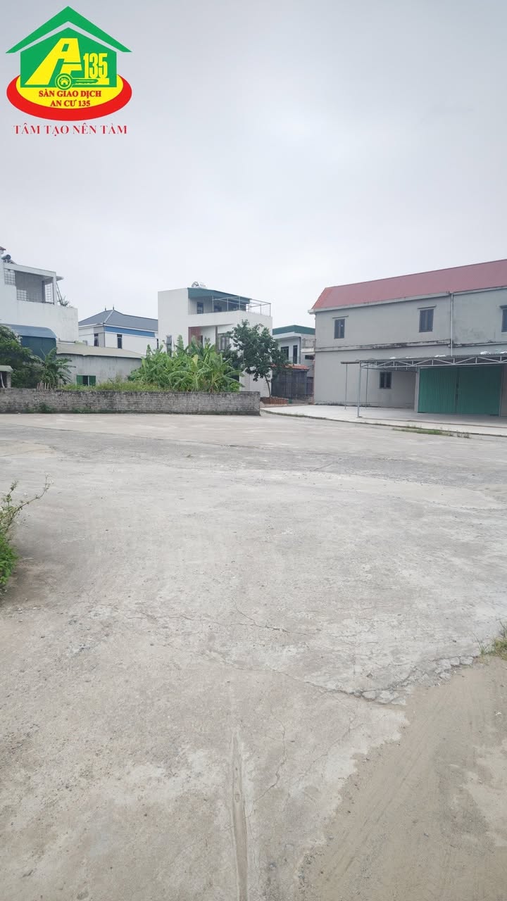 Đất nền đường Nguyễn Công Trứ, Ninh Sơn, Hoa Lư 213m² giá 1 tỷ - Đường ô tô đỗ cửa!