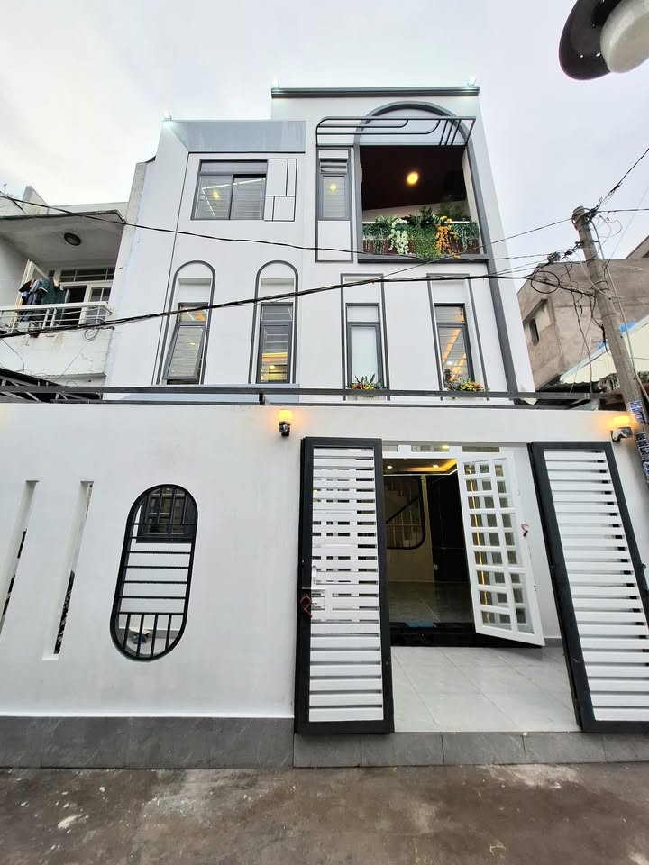 Biệt thự mini quận 12, 71.4m² giá 5.15 tỷ - Tặng nội thất sang trọng!