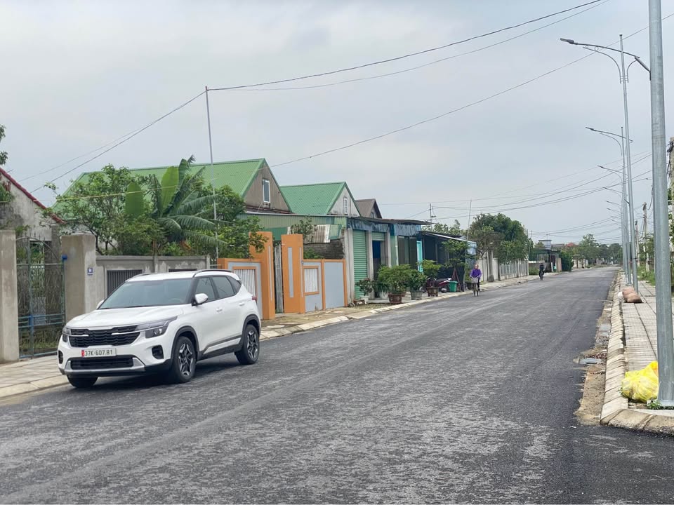 Đất mặt đường Vương Thúc Oánh, 700m² giá 7 tỷ - Cơ hội đầu tư vàng!