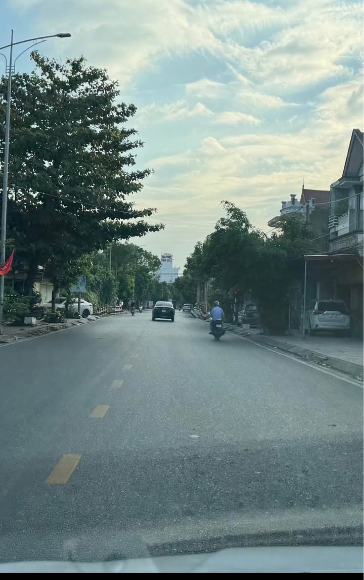 Nhà mặt phố Cầu Đen, Kiến Thụy, 181m² - Gần sông Đa Độ, đầu tư sinh lời!