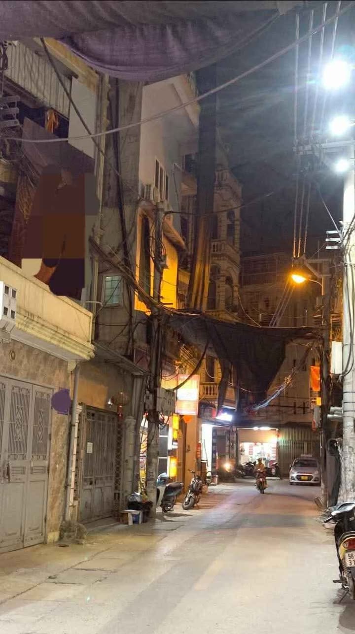 Nhà mặt phố Nguyễn Chính, quận Hoàng Mai 76m² giá 13.8 tỷ - Đầu tư sinh lời vượt trội!