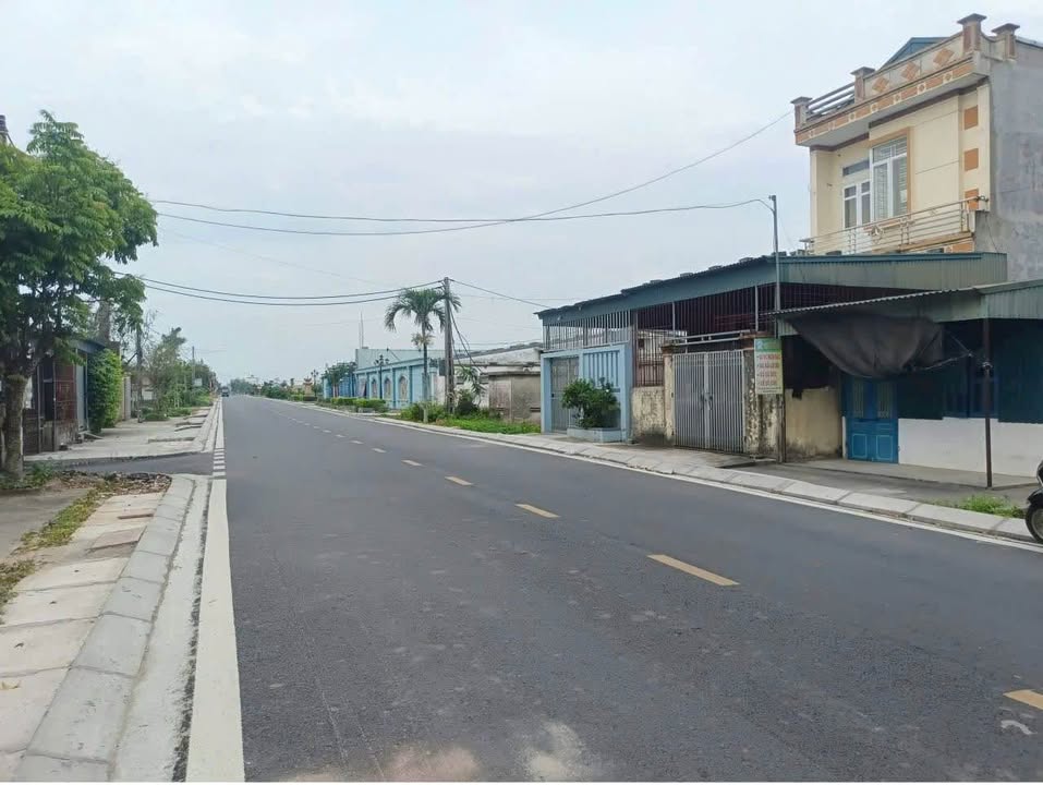 Đất nền chính chủ xã Bình Minh - Kiến Xương 95m² giá chỉ 1.6 tỷ - Khu vực kinh doanh sầm uất!