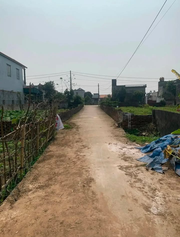 Lô đất 125m² tại xã Khánh Hồng, giá chỉ 700 triệu - Đầu tư sinh lời ngay!