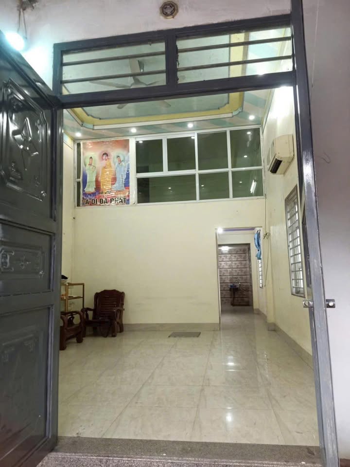 Nhà cho thuê tại Cẩm Sơn, Cẩm Phả 2.5 triệu - Ô tô vào tận cửa!