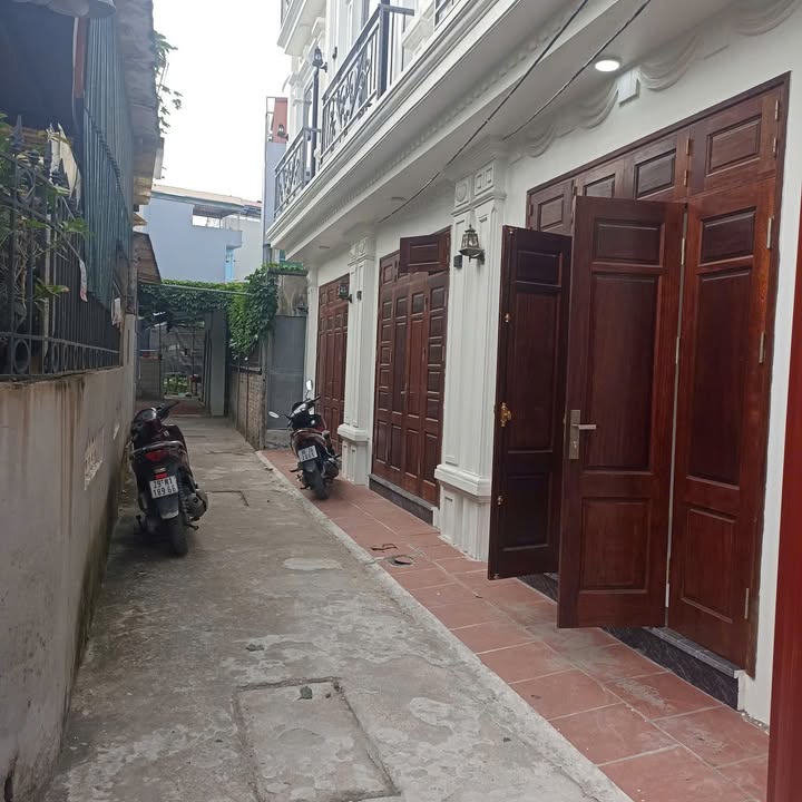 Nhà 4 tầng Vạn Phúc, Thanh Trì 40m² giá thỏa thuận - Ô tô vào tận nơi!