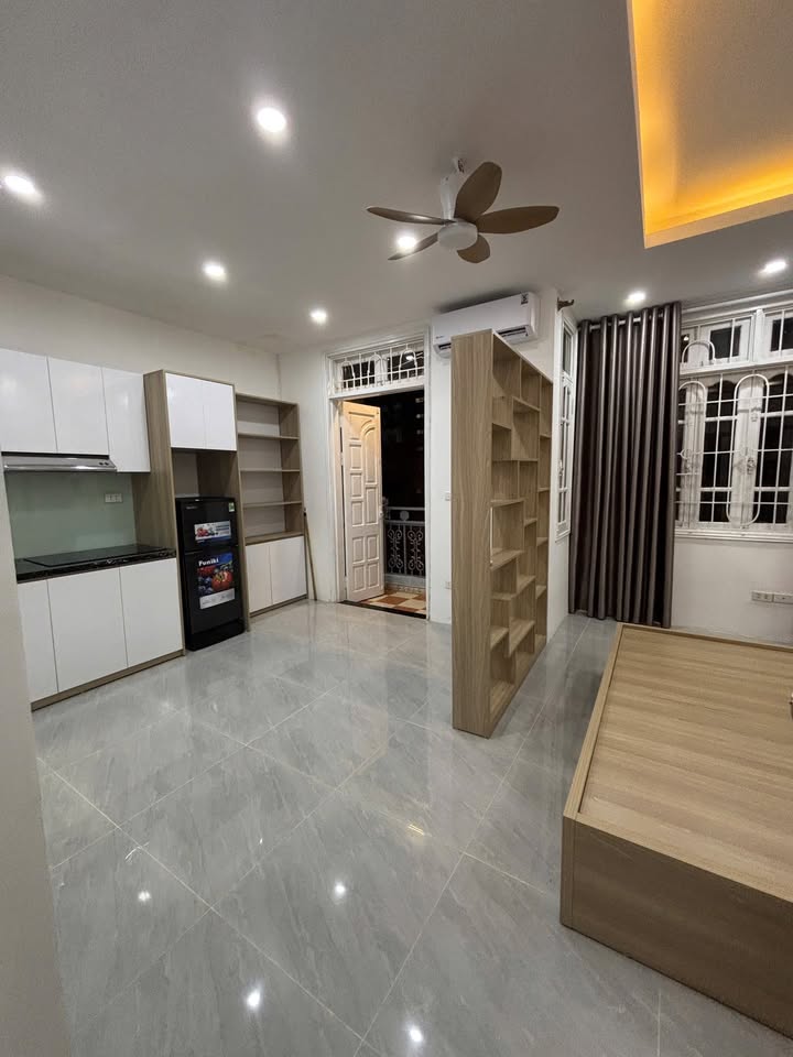 Phòng cho thuê đẹp tại ngõ 62 Nguyễn Chí Thanh, Đống Đa - Diện tích 30m² - Giá thỏa thuận!