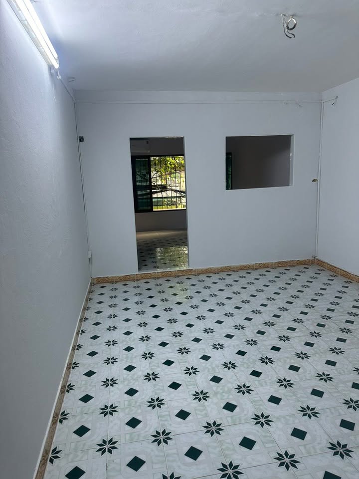 Phòng cho thuê 20m² tại Nghĩa Tân, Cầu Giấy - Giá chỉ 2 triệu/tháng!