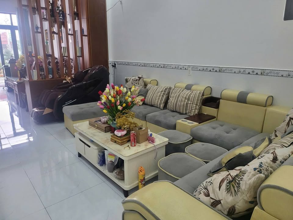 Nhà phố Phước Vĩnh An 307m² - Sân rộng đậu 4 xe hơi