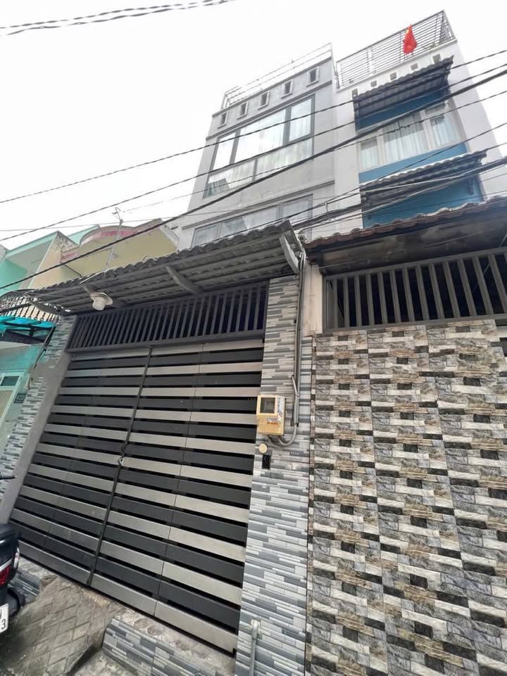 Nhà 4 tầng Trần Xuân Soạn, Quận 7, 101m² giá 12 tỷ - Đầu tư sinh lời ngay!