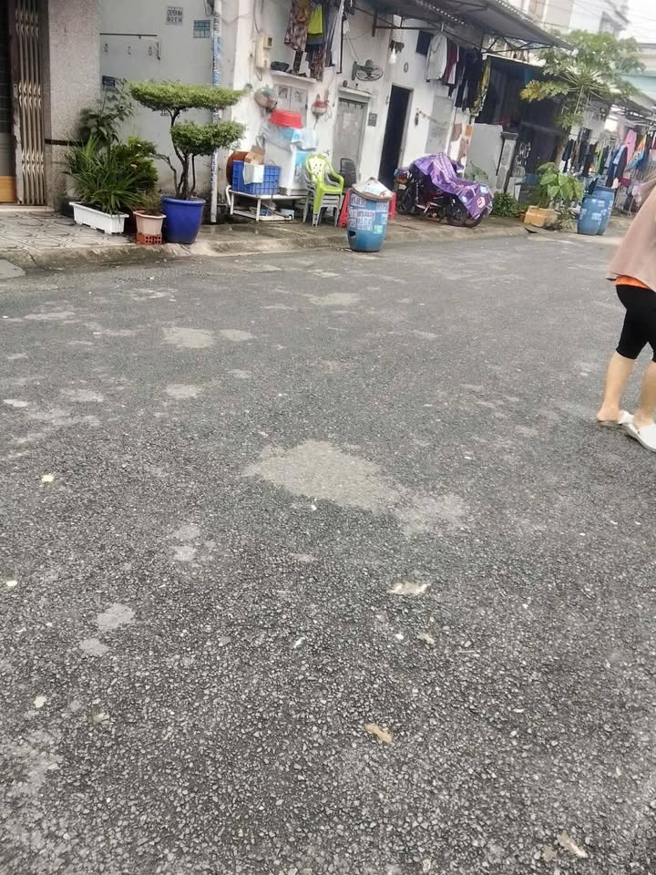 Lô đất 100,9m² Tân Thới Hiệp giá 6,1 tỷ - Vị trí cực đẹp, tiện ích đầy đủ!