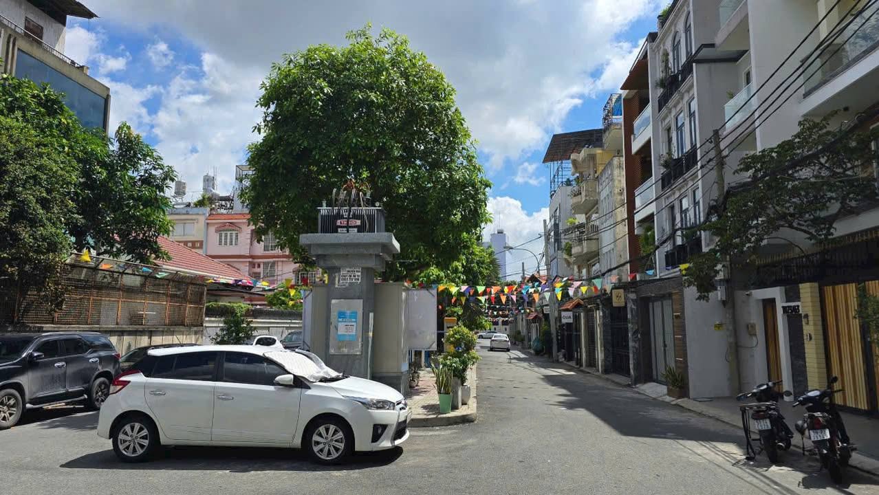 FrontHouse Cách Mạng Tháng Tám, Quận Tân Bình 110m² giá 22.5 tỷ - Cơ hội đầu tư hấp dẫn!