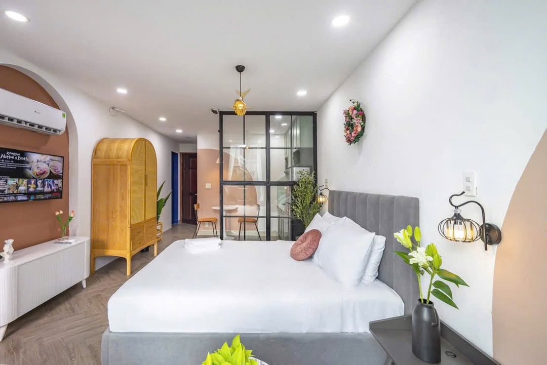 Căn hộ dịch vụ Trần Hưng Đạo, Quận 1 - Diện tích rộng, thiết kế sang trọng - Sẵn sàng vào ở!