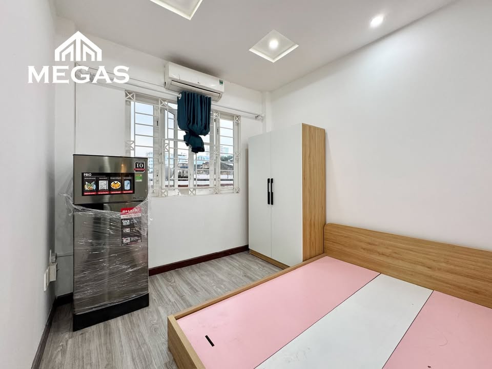 Nhà cho thuê Nguyễn Thị Minh Khai Quận 1 - Nội thất mới full 100%!