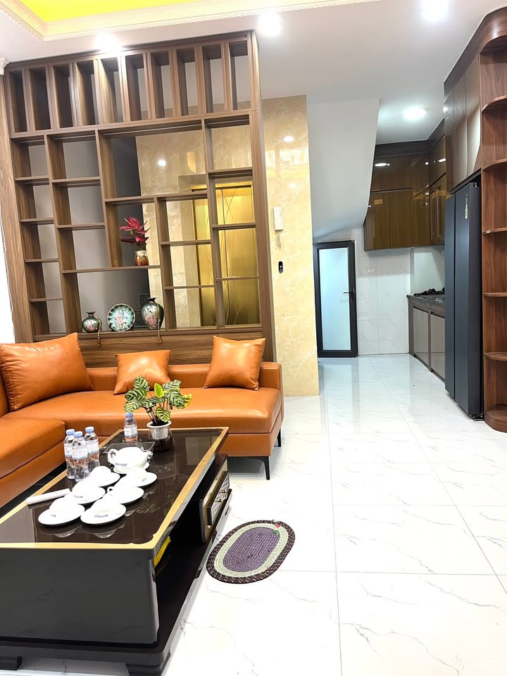 Nhà phố 6 tầng mặt phố Tây Trà, 47m² giá 9 tỷ - Nội thất VIP, giao thông thuận tiện!