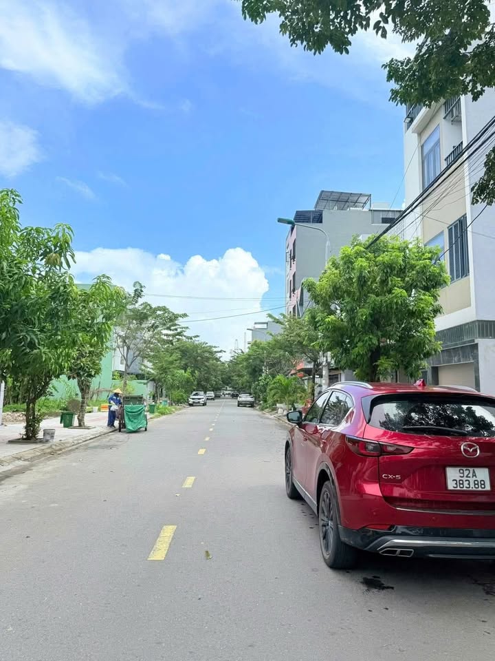 Đất nền Hòa Xuân Đà Nẵng 120m² giá 5.25 tỷ - Chính chủ bán gấp!