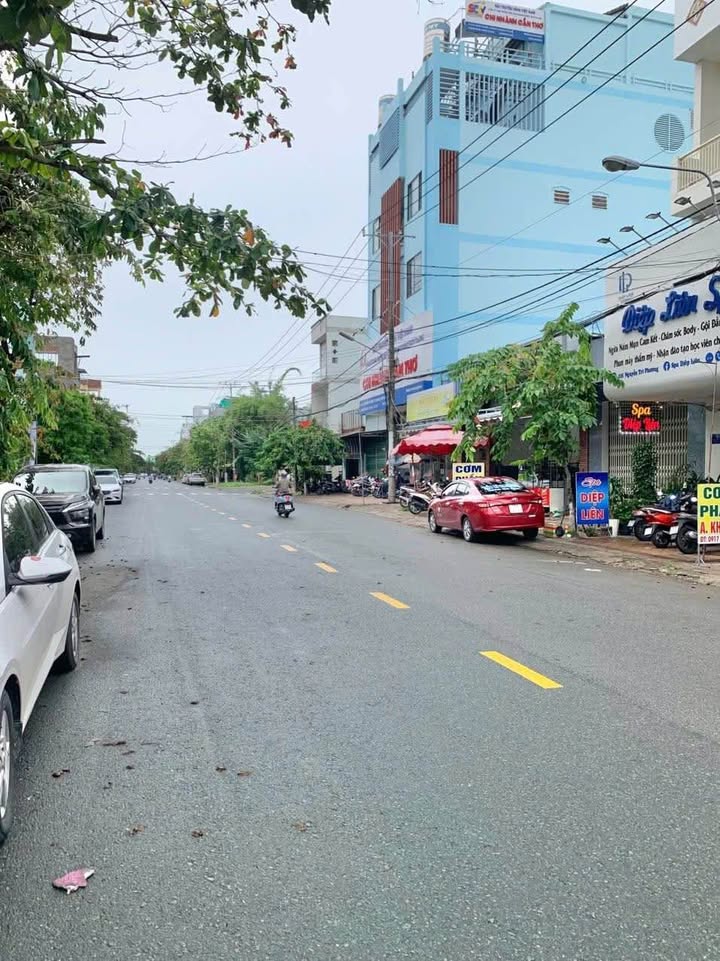 Nhà mặt tiền kinh doanh đường Nguyễn Tri Phương, 90m² giá 10 triệu - Đầu tư sinh lời ngay!