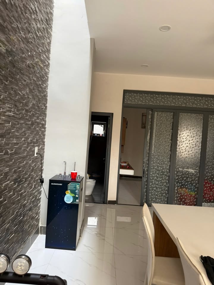 Nhà phố đẹp trung tâm Long Khánh 147m² giá 3 tỷ - Full nội thất cao cấp