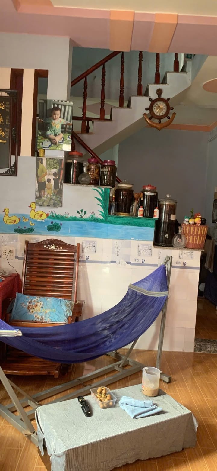 Nhà bán Tân Phước Khánh, Tân Uyên 40m² giá 1.2 tỷ - Sát chợ sầm uất!