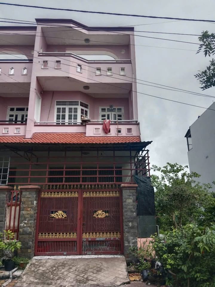 Nhà mặt tiền đường Số 10, Khánh Hậu, 100m² giá 2.3 tỷ - Cơ hội đầu tư hấp dẫn!