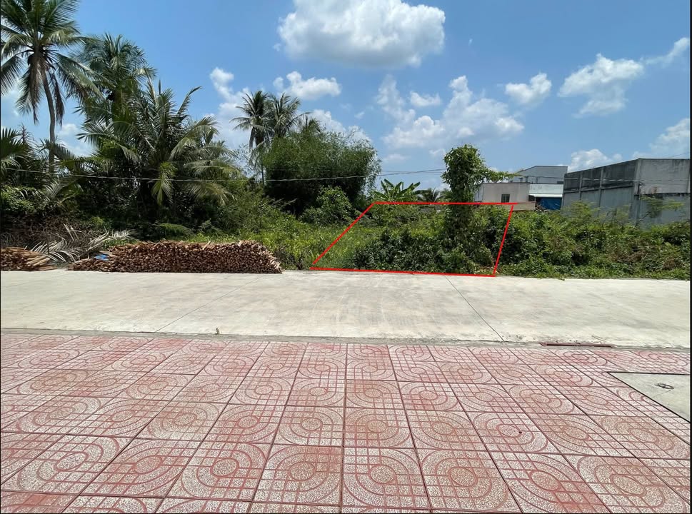 Đất thổ cư 105m² tại Nhựt Chánh, Bến Lức chỉ 750 triệu - Đầu tư sinh lời ngay!