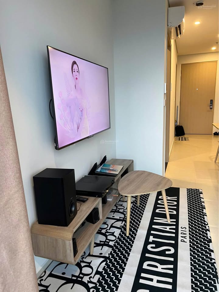 Căn hộ du lịch The Sóng Vũng Tàu 48.6m² giá 2.8 tỷ - View đẹp, nội thất đầy đủ!