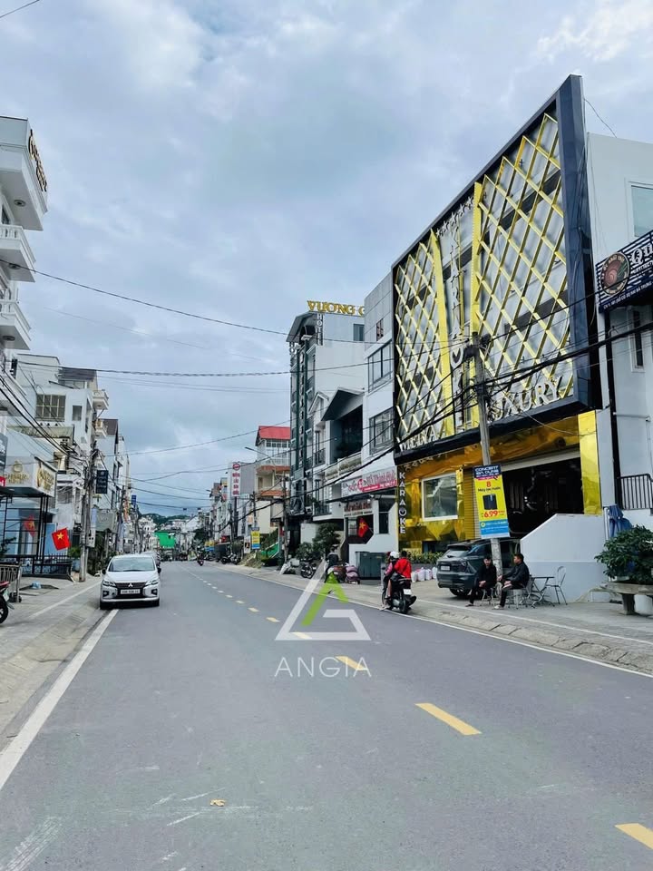 Nhà mặt tiền kinh doanh Hai Bà Trưng, Đà Lạt 60m² giá 16 tỷ - Đầu tư sinh lời ngay!
