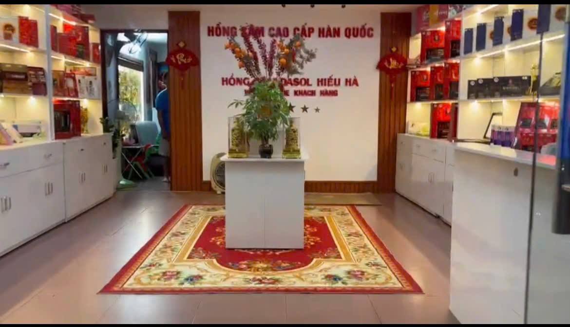 Mặt bằng kinh doanh cho thuê đường Nguyễn Đích Cảnh 50m² giá 8 triệu - Vị trí trung tâm sầm uất!