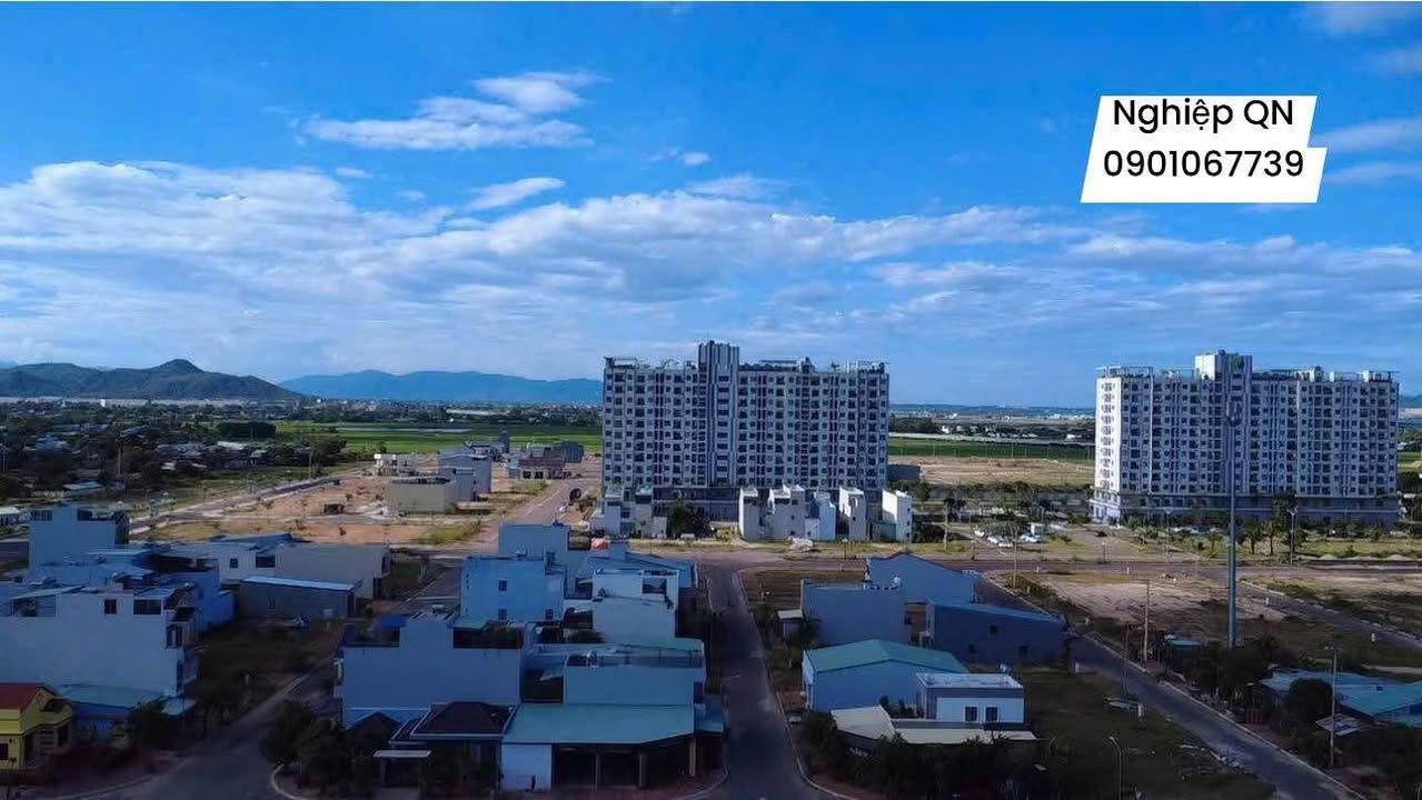 Đất nền KĐT Ecohome Nhơn Bình 102m² giá 2.7 tỷ - Sổ hồng chính chủ, vị trí đẹp!