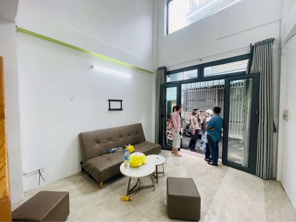 Nhà cho thuê hẻm Dasu, đường Bà Triệu, Vũng Tàu - 8 triệu/tháng, vị trí thuận lợi!