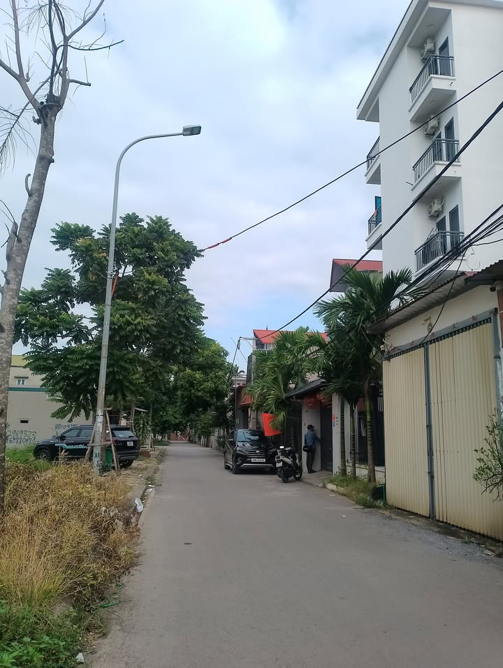 Đất nền Song Khê Bắc Giang 124m² giá chỉ 3.05 tỷ - Vị trí thuận lợi để đầu tư!